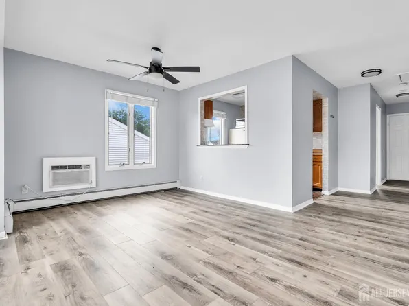 1595 E 2nd St #3, Scotch Plains, NJ 07076
