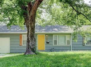 10109 Hillcrest Rd, Kansas City, MO 64134