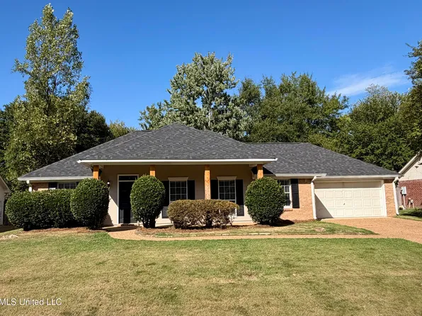 3060 Windwood Cir, Flowood, MS 39232