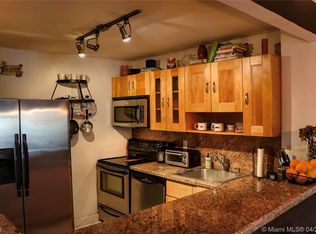 1000 Michigan Ave APT 202, Miami Beach, FL 33139