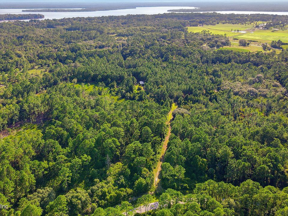 2nd image of 139 LAKEWAY Drive