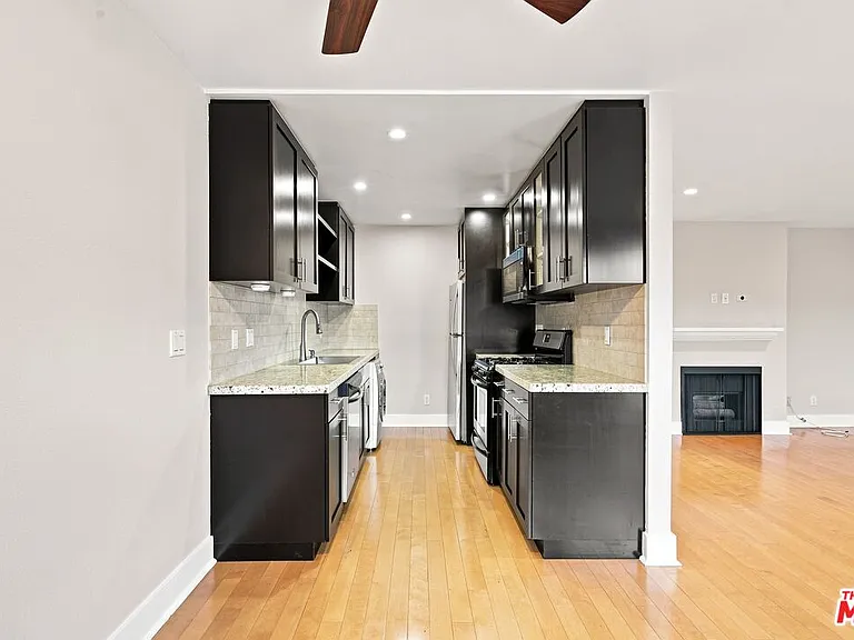 3131 S Canfield Ave #107 — Photo 4