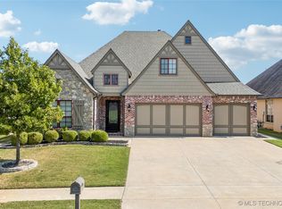 12373 S 105th Ave E, Bixby, OK 74008