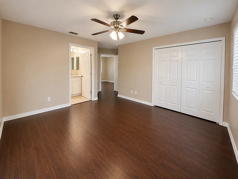 346 Bell Blvd S — Photo 23