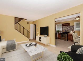 5422 Whitfield Chapel Rd, Lanham, MD 20706