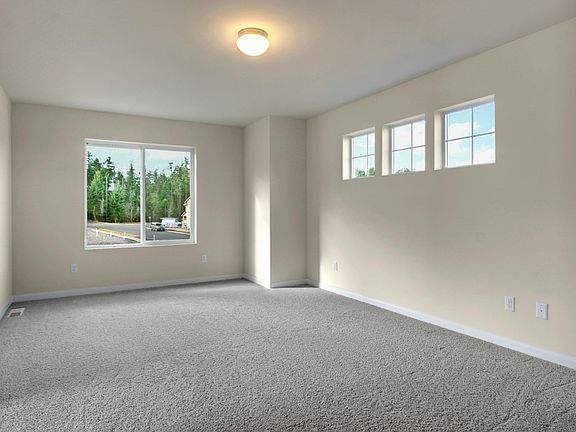 4th image of 13511 189th Ave E