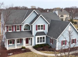 5310 W Princeton Dr, Franklin, WI 53132