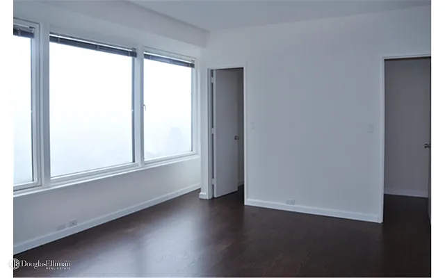 Rented by Douglas Elliman | media 23