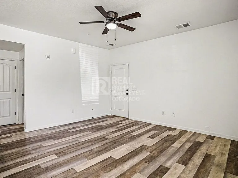 4526 Copeland Cir #103 — Photo 9