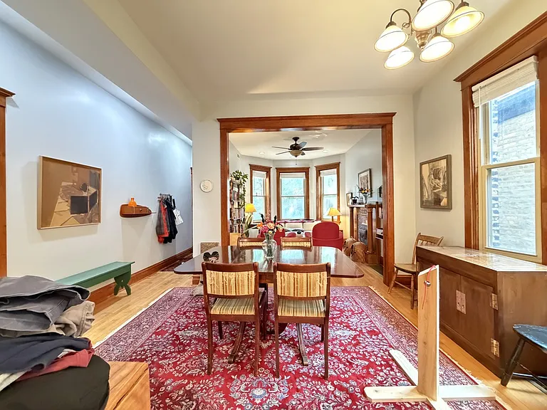 1874 N Leavitt St #M01R — Photo 9