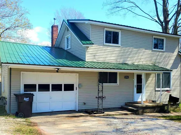 8986 Stebbins St, Montague, MI 49437
