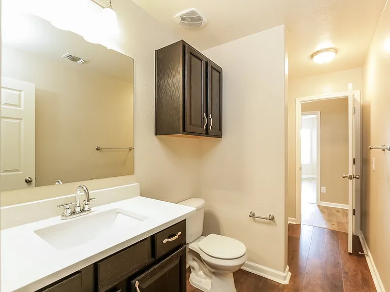 2030 S 100th Ln — Photo 15