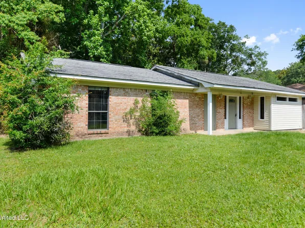 20 Yorkshire Pkwy, Gulfport, MS 39503