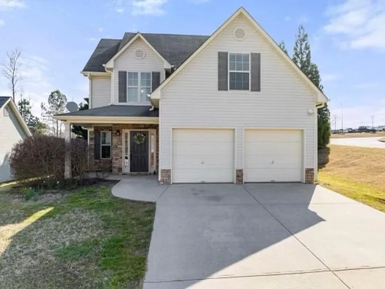 14 Frost Ln — Photo 1