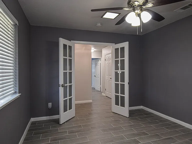 205 Tanglewood Rd — Photo 8