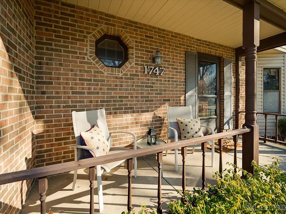 2nd image of 1747 Brookdale Rd