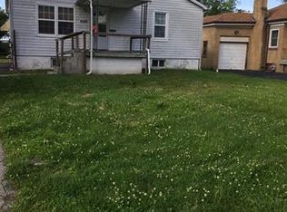 8605 Church Ln, East Saint Louis, IL 62203