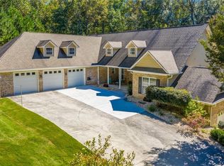 8878 Brewer Rd, Douglasville, GA 30134