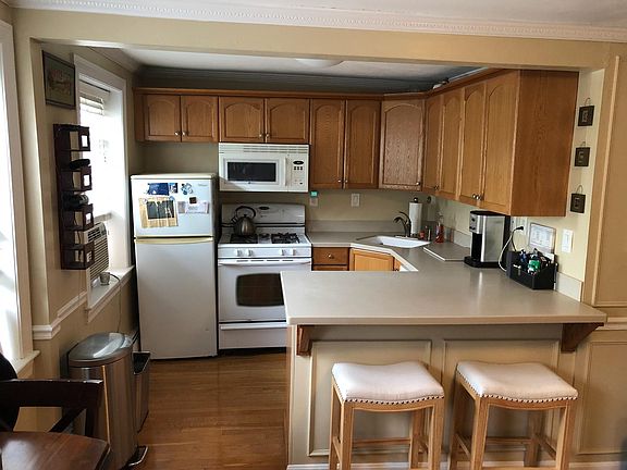 Lovely Kitchen with Space to Eat
