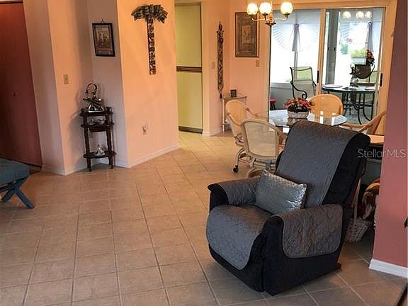 5th image of 10454 SE 176th St