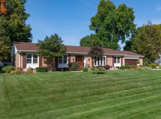19315 Montrose Dr, South Bend, IN 46614