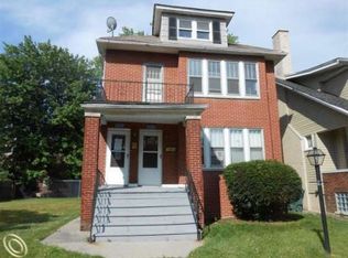 1021 Wayburn St, Grosse Pointe Park, MI 48230
