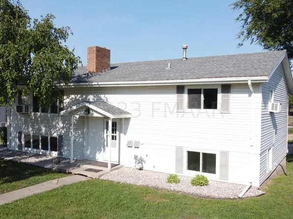 (undisclosed Address), Fargo, ND 58103