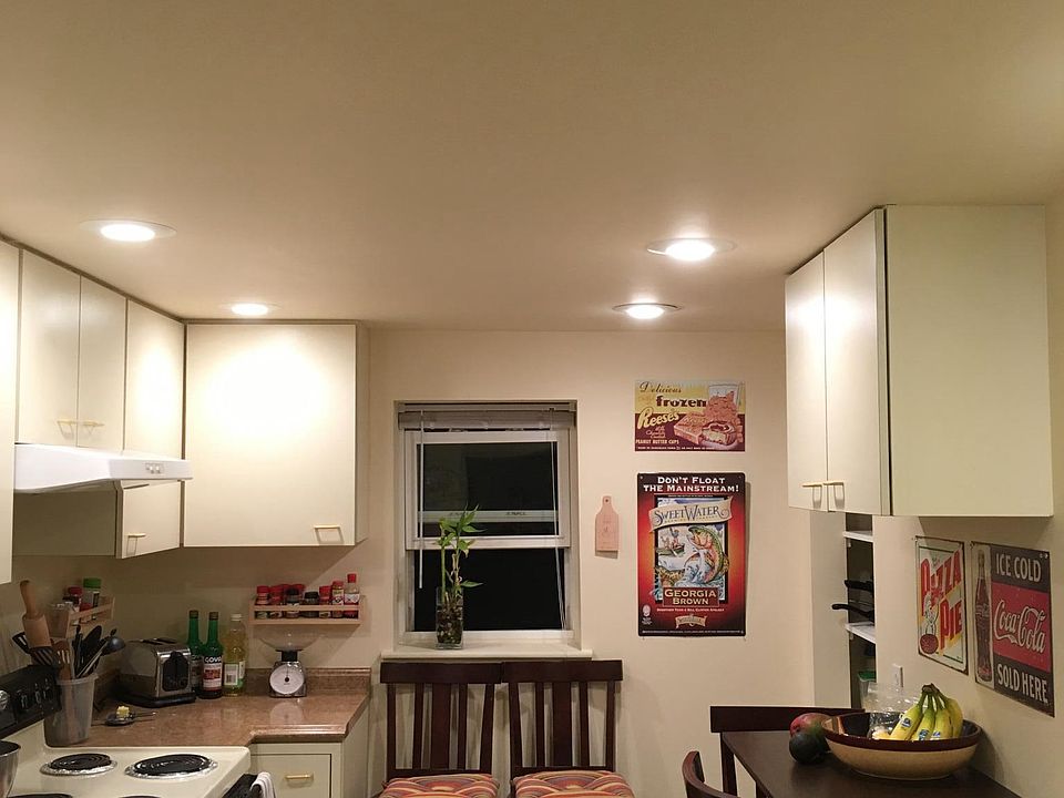 Eat in Kitchen