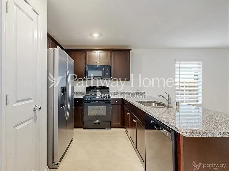 8809 Red Fox Trl — Photo 9