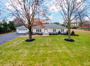 99 Kingston Ln, Monmouth Junction, NJ 08852