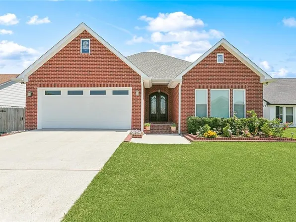 15 Shearwater Dr, La Place, LA 70068