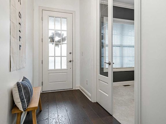 5th image of 6758 Carson Ct