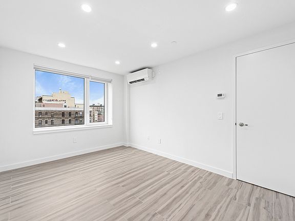 2nd image of 152 W 140th St APT 3I