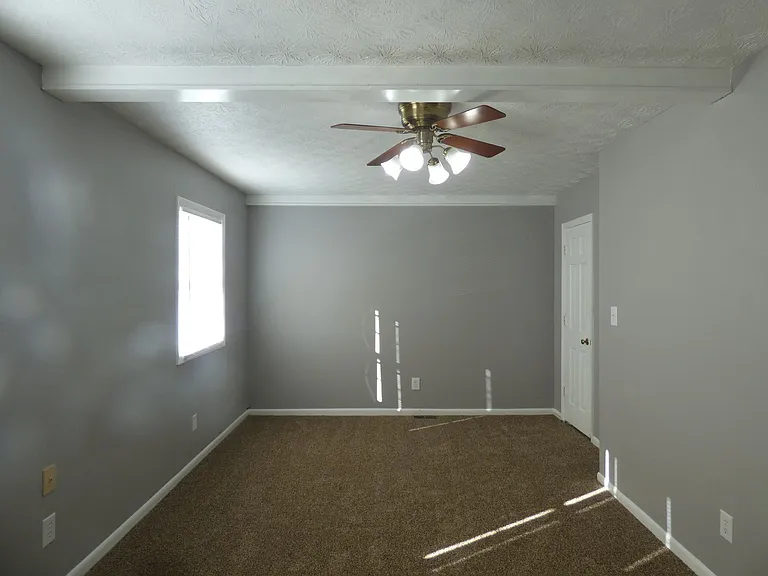 372 Redding Rd #A — Photo 16