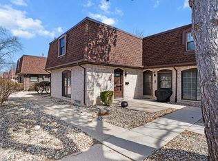 5025 Crooks Rd APT 48, Royal Oak, MI 48073