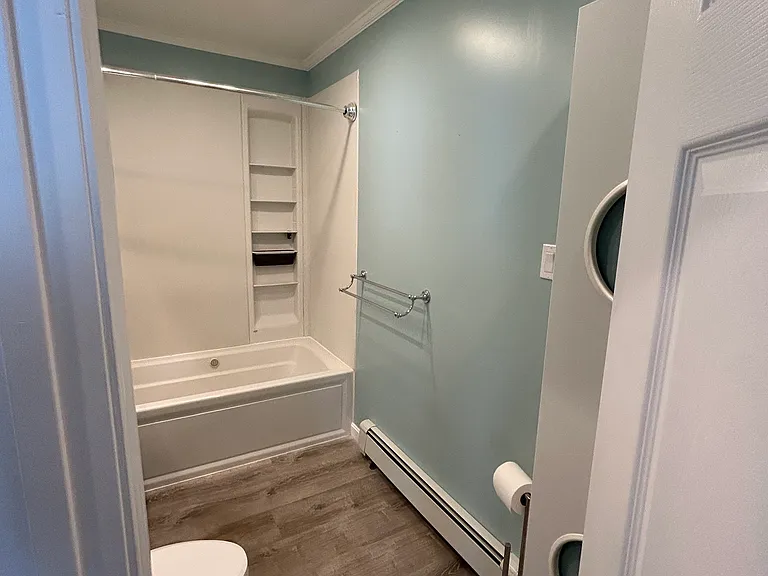 18 Park Ave #2 — Photo 10