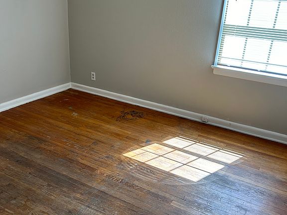 4th image of 9344 Laramie Dr