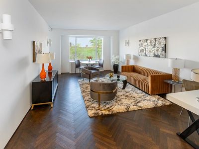150 Central Park S #602, New York, NY, 10019