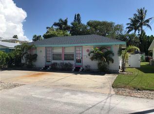 109 12th St N #A, Bradenton Beach, FL 34217