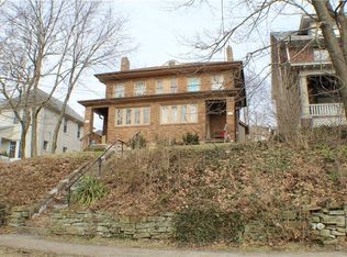 260 Mabrick Ave, Mt Lebanon, PA 15228