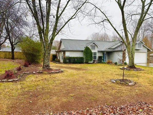 1580 Greenbriar Ln, Cookeville, TN 38501