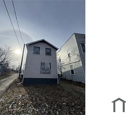 130 E Weber St — Photo 9