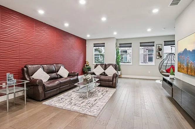 3130 Aran Way — Photo 3