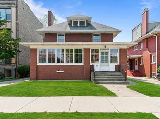 1411 W Jarvis Ave, Chicago, IL 60626