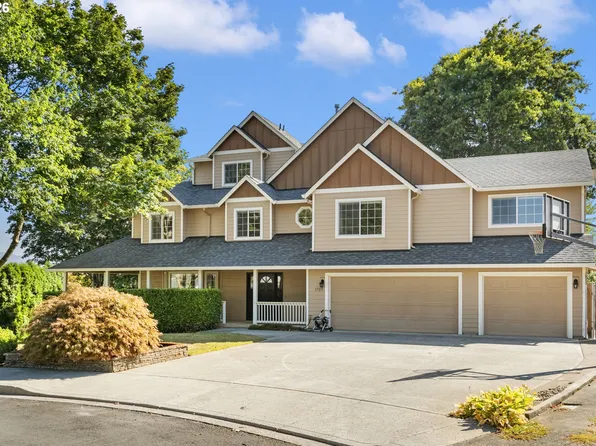1727 NW 30th Cir, Camas, WA 98607