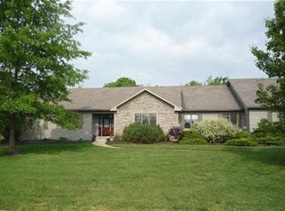 535 Lookaway Dr, Taylor Mill, KY 41015