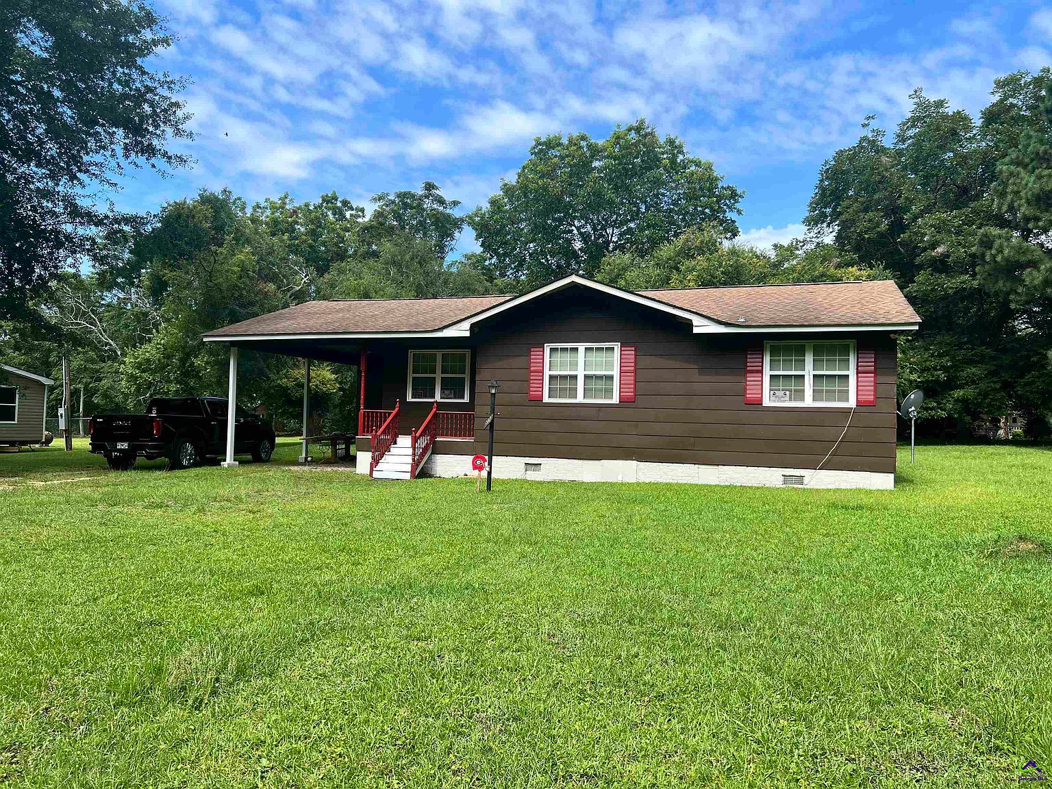 301 Peavy Dr, Unadilla, GA 31091 Zillow