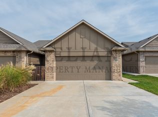 914 W Onewood Pl, Andover, KS 67002