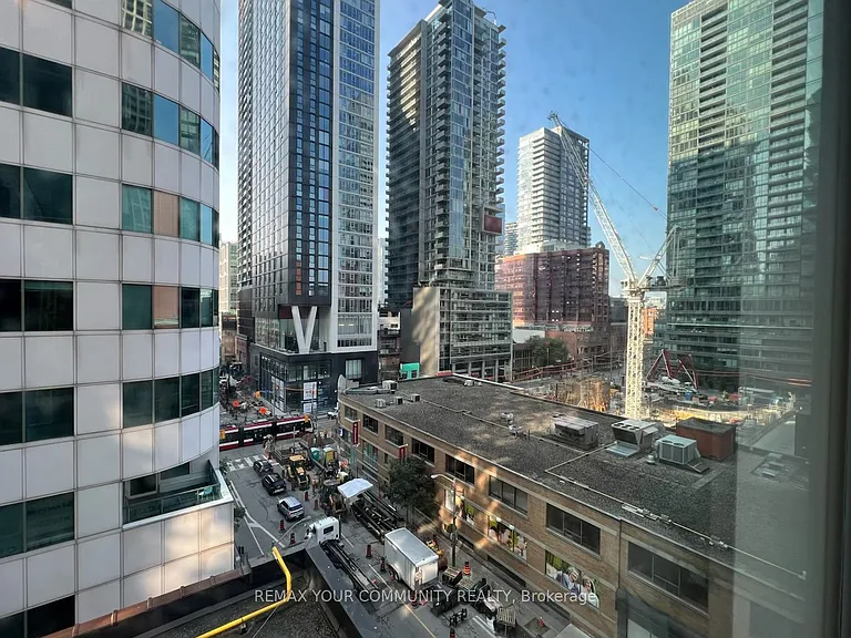 87 Peter St #603 — Photo 4