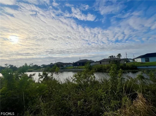 934 NE 12th St, Cape Coral, FL 33909